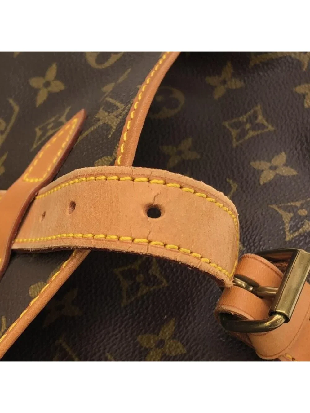 Louis Vuitton Monogram Saumur 30
